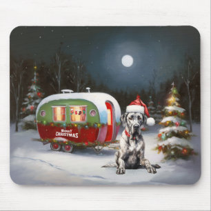 Winter Great Dane Caravan Weihnachtsabenteuer Mousepad