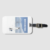 Winter Greetings. Female elf walking in the snow  Gepäckanhänger (Vorderseite (Horizontal))