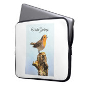 Winter Greetings. Robin singing  Laptopschutzhülle (Vorderseite Links)