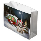 Winter Havanese Caravan Weihnachtsabenteuer Große Geschenktüte (Rückseite Schrägansicht)