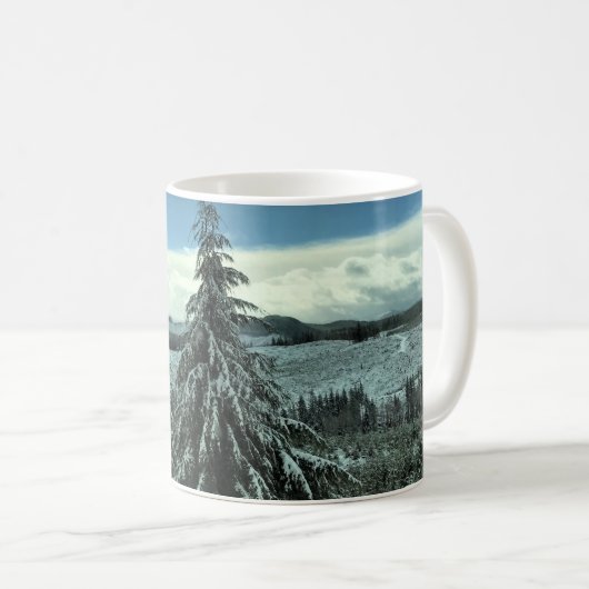 Winter im Tillamook Staat Forest, Oregon Kaffeetasse (VorderseiteRechts)