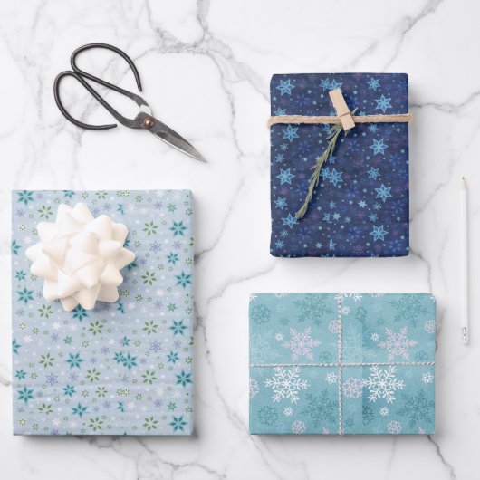 Winter in Blue's Schneeblumen Geschenkpapier Set (Vorderseite)