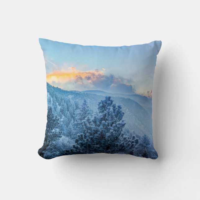 Winter in den Bergen wirbelkissen Kissen (Vorderseite)