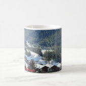 Winter in der Schweiz Kaffeetasse (Mittel)
