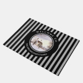 Winter in Neuengland Weihnachts Schwarzer grauer K Fußmatte (Schrägansicht)