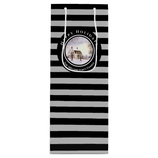 Winter in Neuengland Weihnachts Schwarzer grauer K Geschenktüte Für Weinflaschen (Vorderseite)