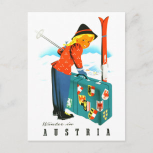 Winter in Österreich, Skimädchen mit großem Koffer Postkarte