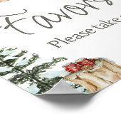 Winter kleidet seine kalten Außenduschen und liebt Poster (Ecke)