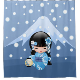 Winter Kokeshi Doll - Blue Mountain Geisha Girl Duschvorhang