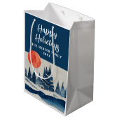 Winter Landscape Forest Moon Navy Blue Drawing Mittlere Geschenktüte (Rückseite Schrägansicht)