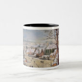Winter-Landschaft mit Birdtrap, 1601 Zweifarbige Tasse (Mittel)