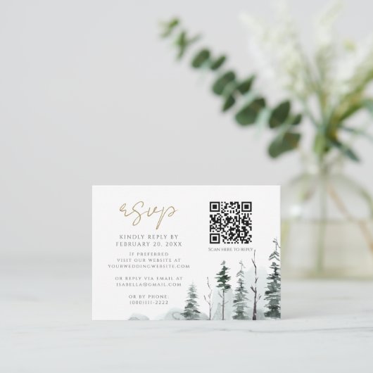 Winter Landschaft Pine Forest QR Code Hochzeit RSV Begleitkarte (Stehend Vorderseite)