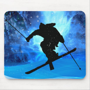 Winter-Landschaft und Freistil-Skifahrer Mousepad