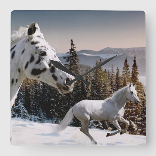 Winter-Märchenland Quadratische Wanduhr (Vorderseite)