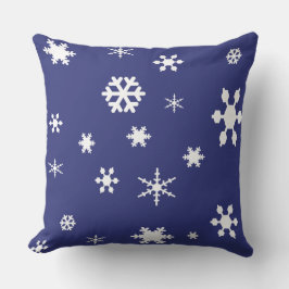 Winter-Märchenland-Weiße Schneeflocken auf Blau Kissen