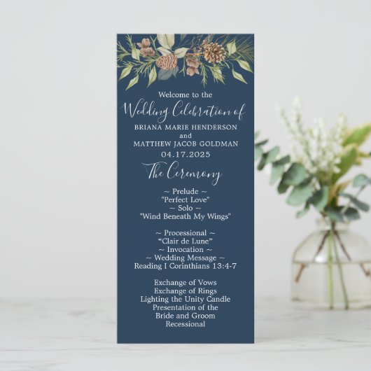 Winter Navy Blue Elegante Script Hochzeit Programm (Stehend Vorderseite)
