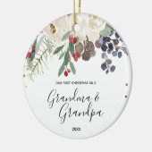 Winter Oma & Opa Erster Weihnachtsgeschmack Keramik Ornament (Links)