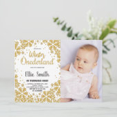 Winter ONEderland Birthday Invitations Gold Foto Einladung (Stehend Vorderseite)