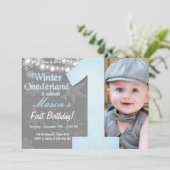 Winter Onederland Boy Gray Snowflake Geburtstag Einladung (Stehend Vorderseite)