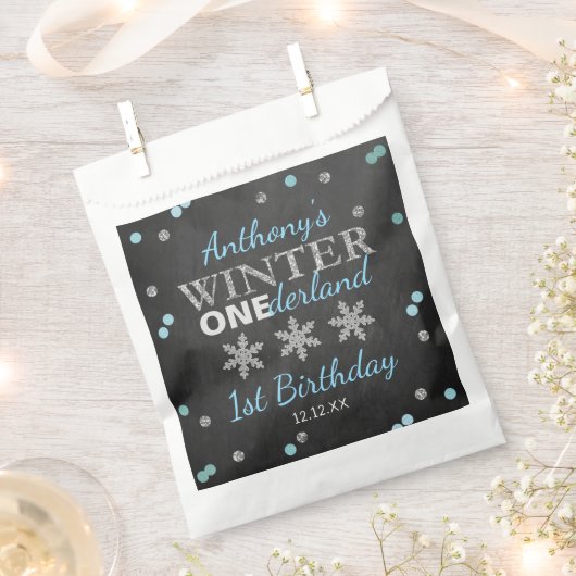 Winter ONEderland Chalkboard 1. Geburtstag Geschenktütchen (Ausgeschnitten)