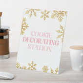 Winter Onederland Cookie Decoration Pink Gold Sockelschild (In SItu)