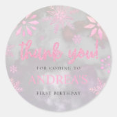 Winter ONEderland Rosa Glitzer Schneeflocke 1st Bd Runder Aufkleber (Vorderseite)