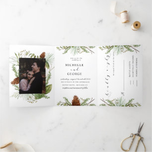 Winter Pine Greenery Tri Fold Wedding Einladung