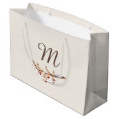 Winter Pinecone & Berry Monogram Große Geschenktüte (Rückseite Schrägansicht)