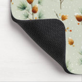 Winter Pinecones und Snowy Branches Mousepad (Ecke)