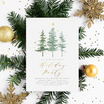 Winter Pines | Einladung zur Weihnachtsfeier<br><div class="desc">Mit dieser pinienförmigen Weihnachtsfeier laden Sie Ihre Feiertagsgäste stilvoll ein! Das Design zeigt eine Aquarellbilder von drei mit Sternen verzierten Kiefernbäumen. Ihre Veranstaltungsdetails erscheinen unten mit "Holiday Party" in schicken goldenen Schriften. Oben auf dieser Einladung gibt es Imitate Gold Glitzer. Die Rückseite der Karte ist ein verschneites Kiefernwaldmuster. Personalisieren Sie...</div>