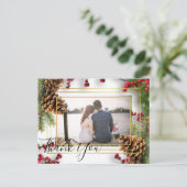 Winter Red Berries Pine Cones Wedding Postkarte (Stehend Vorderseite)