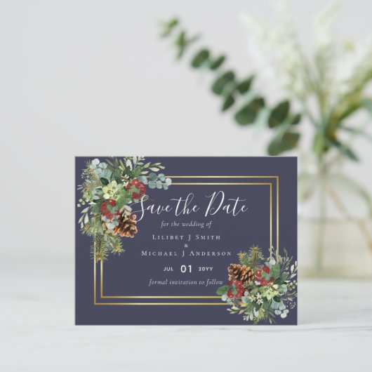 Winter Red Berries Pine Cones Wedding Postkarte (Stehend Vorderseite)