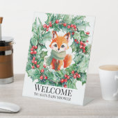 Winter Red Fox Green Berries Babydusche Willkommen Sockelschild (In SItu)
