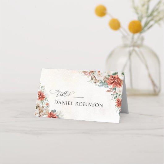 Winter Red Pinecone Faltding Wedding Platzkarte (Vorderseite)