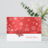 Winter Red & White Snowflake RSVP Cards Karte (Stehend Vorderseite)