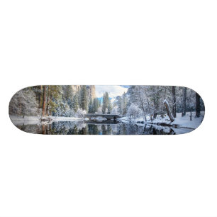 Winter-Reflexion bei Yosemite Skateboard