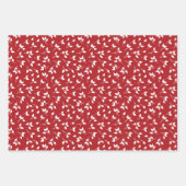 Winter Rosehips Berries und Schnee. Rotes Weihnach Geschenkpapier Set (Vorderseite 2)