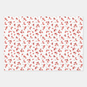 Winter Rosehips Berries und Schnee. Rotes Weihnach Geschenkpapier Set (Vorderseite)