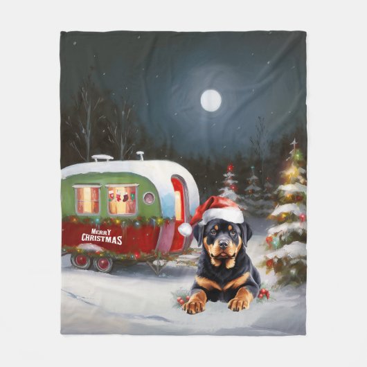 Winter Rottweiler Caravan Weihnachtsabenteuer Fleecedecke (Vorderseite)