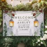 Winter Rustikale Pine Trees Lantern Hochzeit Empfa Banner<br><div class="desc">Winter Rustikale Pine Trees Lantern Hochzeitswillkommensbanner</div>