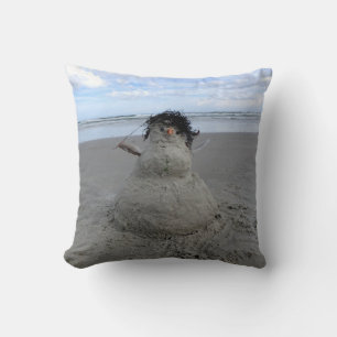 Winter Sandman am Strand Kissen