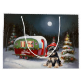 Winter Schnauzer Caravan Weihnachtsabenteuer Große Geschenktüte (Rückseite)