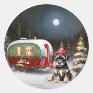 Winter Schnauzer Caravan Weihnachtsabenteuer Runder Aufkleber