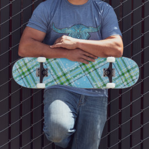 Winter-Schottenkaro-Design Skateboard