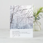 Winter Snow Dusty Blue Woodland Script Hochzeit Einladung (Stehend Vorderseite)