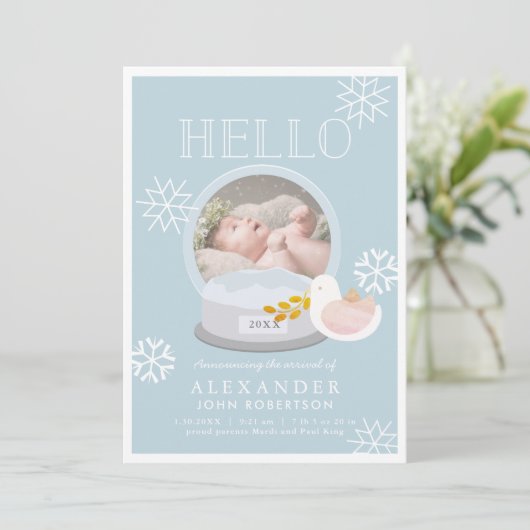 Winter Snow Globe Blue Boy Geburtserklärung Einladung (Stehend Vorderseite)