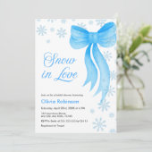 Winter Snow in Love Snowflakes Bridal Shower  Einladung (Stehend Vorderseite)