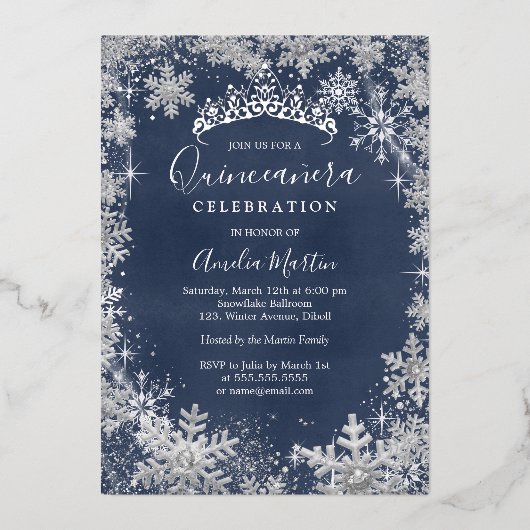 Winter Snowflake Silver Navy Quinceanera Folieneinladung (Vorderseite)