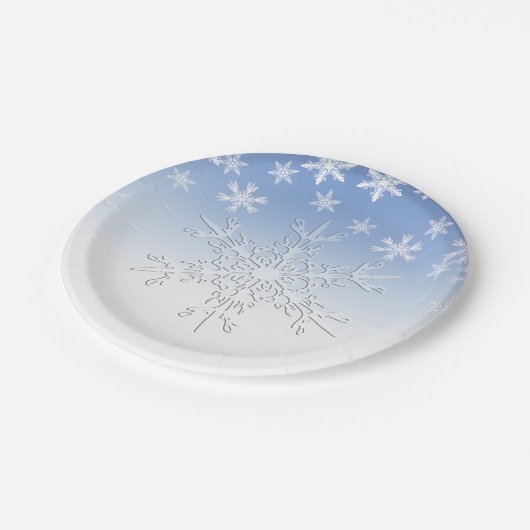Winter Snowflakes Blue 7" Pappteller (Schrägansicht)