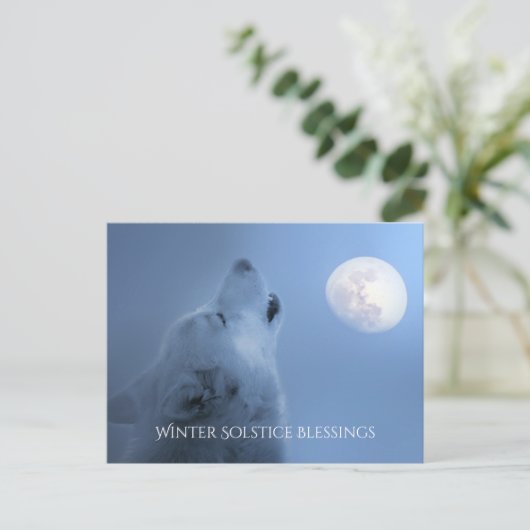 Winter Solstice Segnungen Wolf und Mond Postkarte (Stehend Vorderseite)